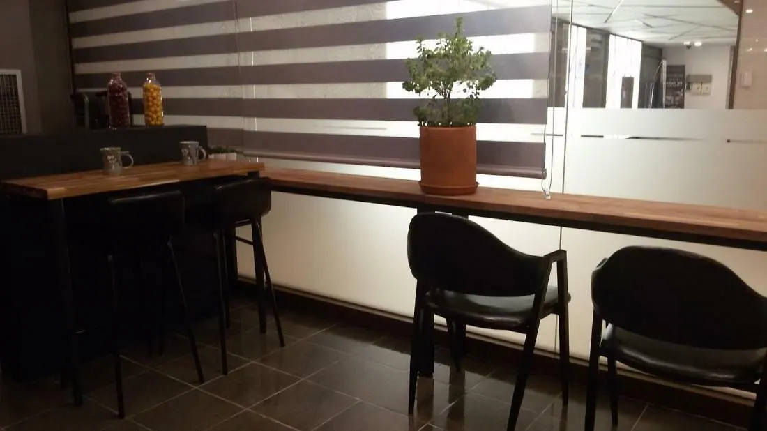 Incheon Airport Capsule Hotel Goodstay Inn