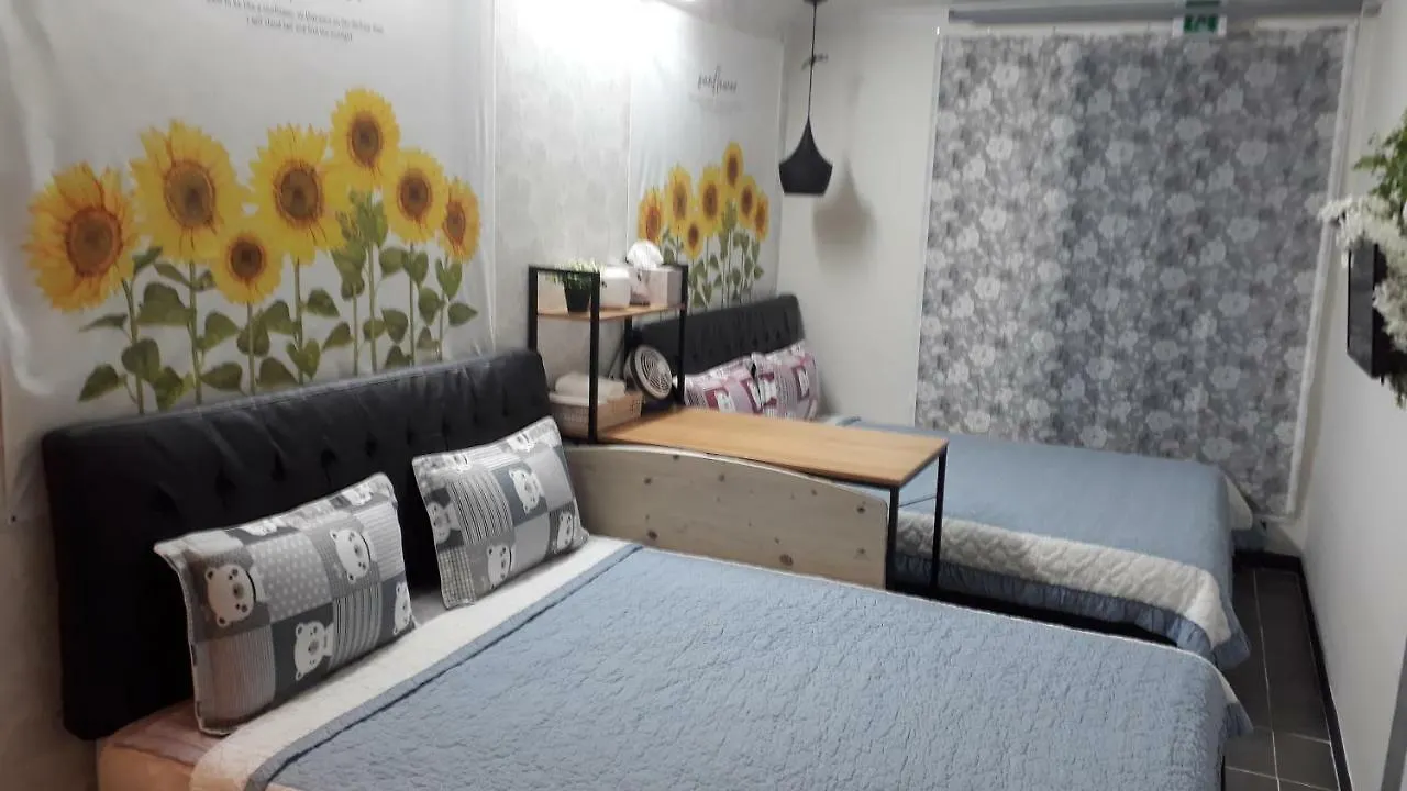 Incheon Airport Capsule Hotel Goodstay Inn South Korea