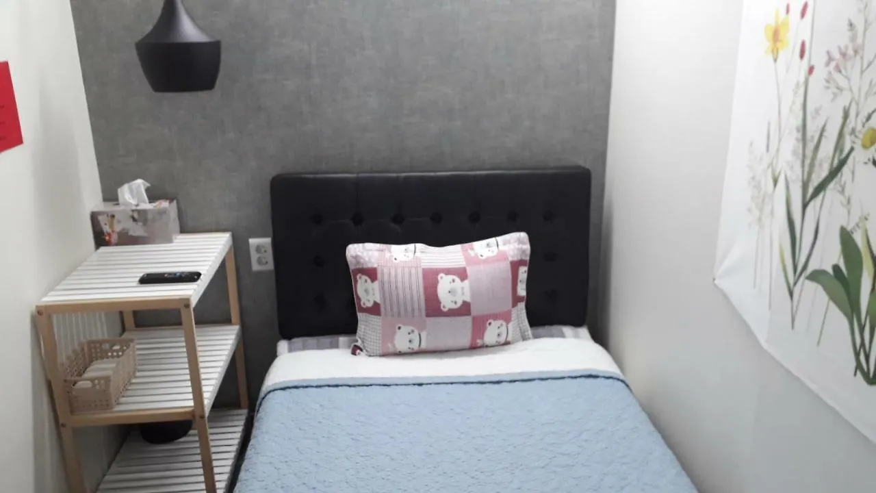 Incheon Airport Capsule Hotel Goodstay Inn 2*,  South Korea
